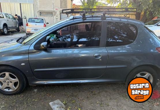 Autos - Peugeot 206 xs 2006 Nafta 252000Km - En Venta