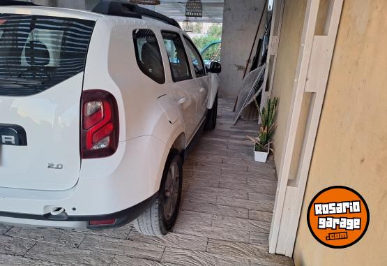 Autos - Renault Duster 2021 Nafta 117000Km - En Venta