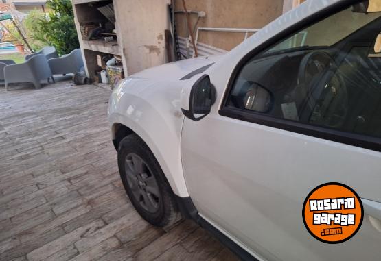 Autos - Renault Duster 2021 Nafta 117000Km - En Venta