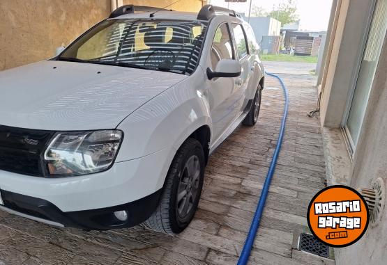 Autos - Renault Duster 2021 Nafta 117000Km - En Venta