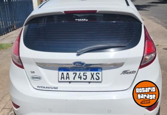 Autos - Ford Fiesta 1.6 KD Titanium 2016 Nafta 81000Km - En Venta