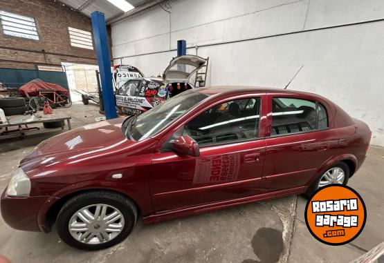 Autos - Chevrolet Astra 2008 GNC 150000Km - En Venta
