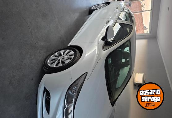 Autos - Chevrolet Cruze 2017 Nafta 133000Km - En Venta