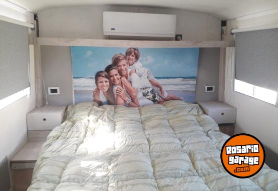 Camiones y Grúas - Motorhome Mercedes 1320 - En Venta