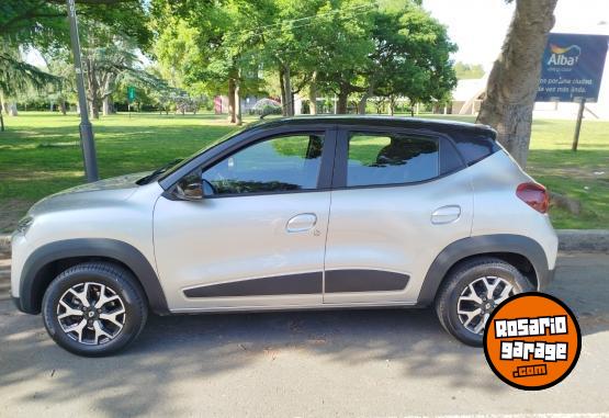 Autos - Renault KWID ICONIC BICOLOR 2025 Nafta 13000Km - En Venta