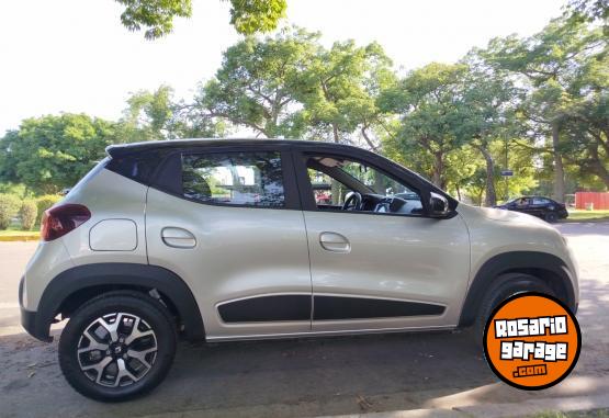 Autos - Renault KWID ICONIC BICOLOR 2025 Nafta 13000Km - En Venta