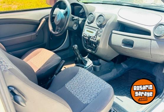 Autos - Ford Ka 2012 Nafta 85000Km - En Venta