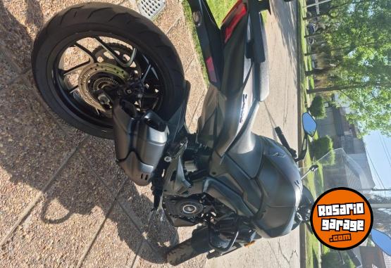 Motos - Bajaj Dominar 400 2022 Nafta 17000Km - En Venta