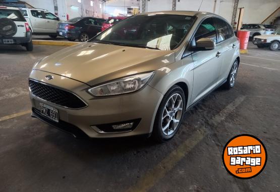Autos - Ford Focus 2016 Nafta 100000Km - En Venta