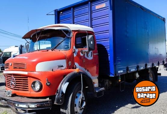 Camiones y Grúas - Mercedes Benz 1114 - En Venta