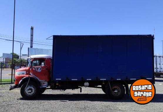 Camiones y Grúas - Mercedes Benz 1114 - En Venta