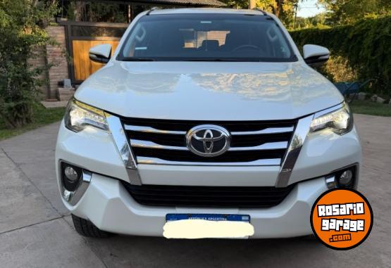 Camionetas - Toyota SW4 2016 Diesel 196000Km - En Venta