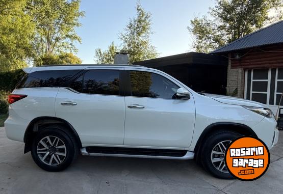 Camionetas - Toyota SW4 2016 Diesel 196000Km - En Venta