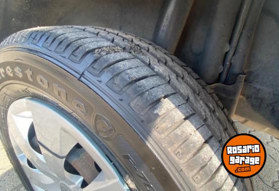 Autos - Toyota ETIOS 2015 Nafta 230000Km - En Venta