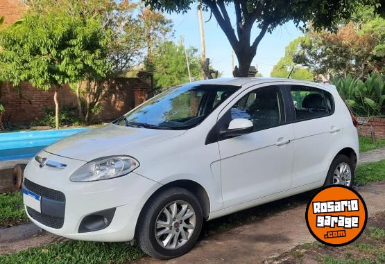 Autos - Fiat Palio Attractive 2017 Nafta 140000Km - En Venta