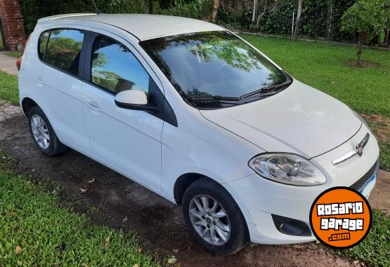 Autos - Fiat Palio Attractive 2017 Nafta 140000Km - En Venta