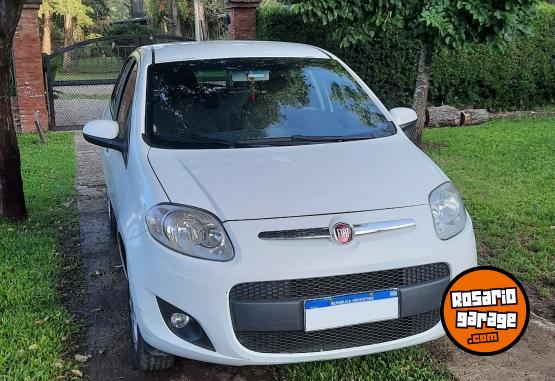 Autos - Fiat Palio Attractive 2017 Nafta 140000Km - En Venta