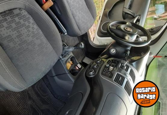 Autos - Fiat Palio Attractive 2017 Nafta 140000Km - En Venta
