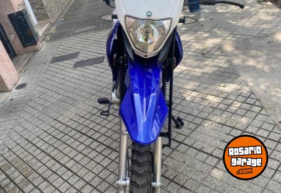 Motos - Motomel Skua 150 2023 Nafta 9500Km - En Venta
