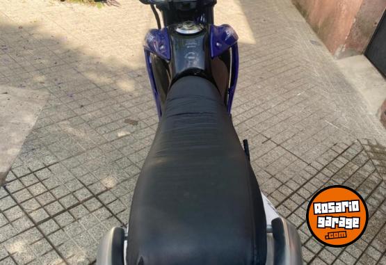 Motos - Motomel Skua 150 2023 Nafta 9500Km - En Venta