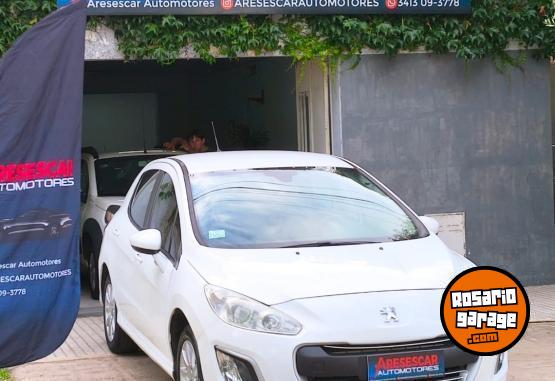 Autos - Peugeot 308 2013 Nafta 142000Km - En Venta