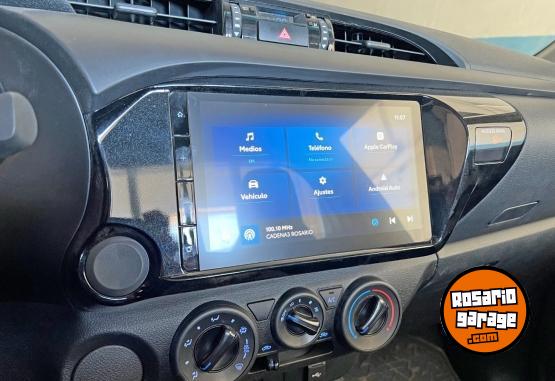 Camionetas - Toyota Hilux 2024 Diesel 1900Km - En Venta