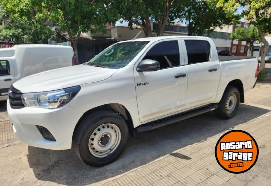 Camionetas - Toyota Hilux 2.4 DX 2019 Diesel - En Venta