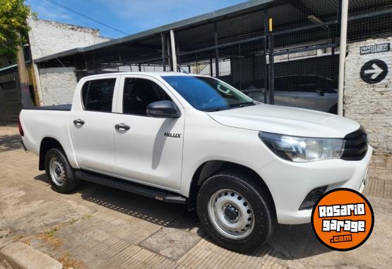 Camionetas - Toyota Hilux 2.4 DX 2019 Diesel - En Venta
