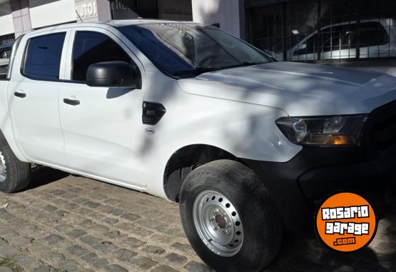 Camionetas - Ford Ranger 2022 Diesel 140000Km - En Venta