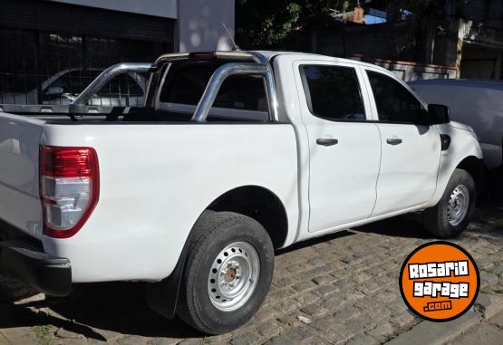Camionetas - Ford Ranger 2022 Diesel 140000Km - En Venta