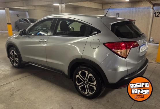 Autos - Honda Hrv 2017 Nafta 64000Km - En Venta