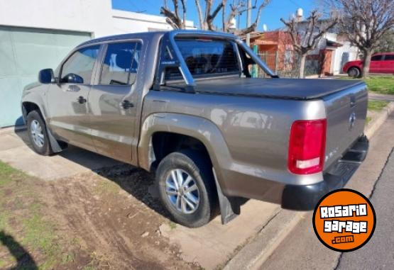 Camionetas - Volkswagen Amarok trendline 2023 Diesel 49000Km - En Venta