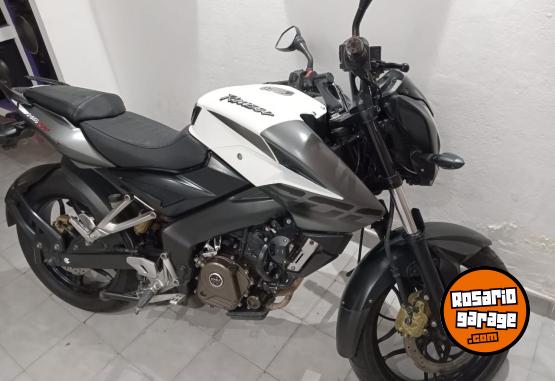 Motos - Bajaj 2015 2015 Nafta 69300Km - En Venta