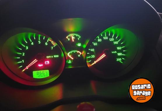 Autos - Ford Fiesta Max 2009 Nafta 131000Km - En Venta