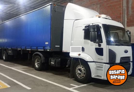 Camiones y Grúas - Ford 1932 modelo 2014 Sider Thanos 2+1 modelo 2004 De 14,50 metros para 28 Pallet - En Venta