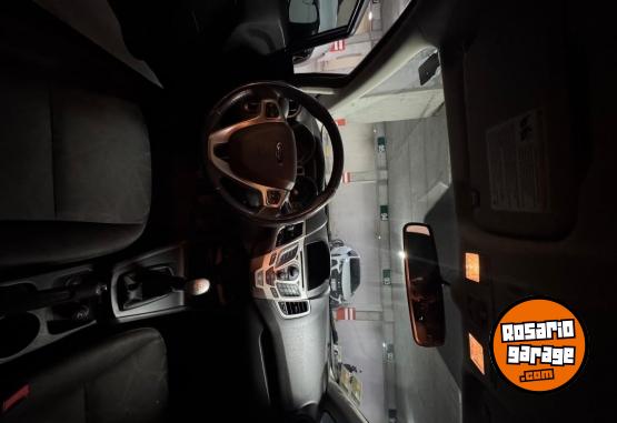 Autos - Ford Fiesta kinetic 2013 Nafta 106000Km - En Venta