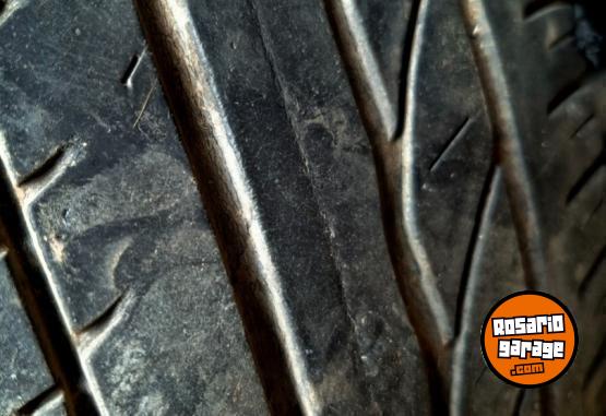 Accesorios para Autos - Neum�ticos Bridgestone 185/55/R16 - En Venta