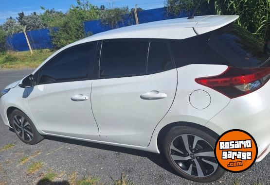 Autos - Toyota YARIS XLS+ 2025 Nafta 13800Km - En Venta