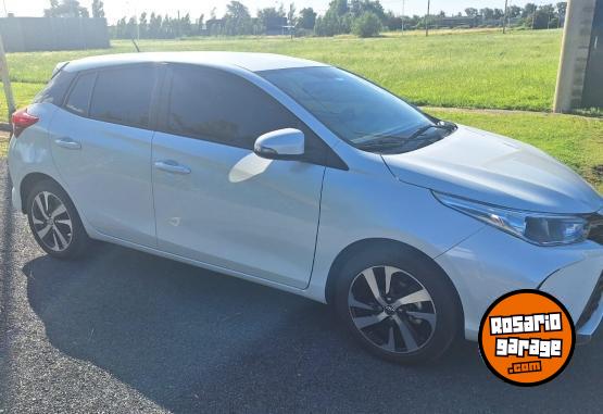 Autos - Toyota YARIS XLS+ 2025 Nafta 13800Km - En Venta