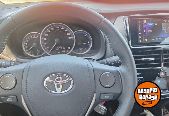 Autos - Toyota YARIS XLS+ 2025 Nafta 13800Km - En Venta