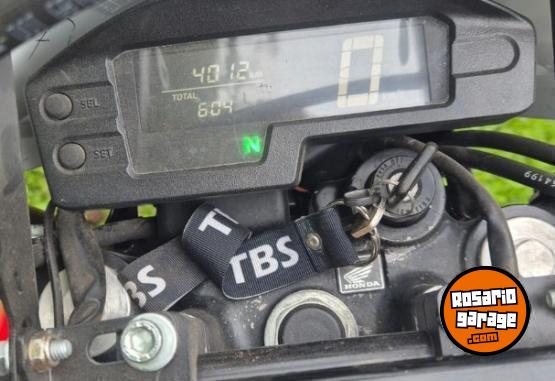 Motos - Honda Tornado 2018 Nafta 4500Km - En Venta