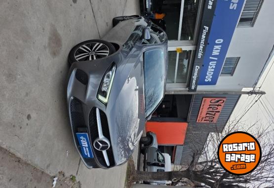 Autos - Mercedes Benz A200 2019 Nafta 52000Km - En Venta