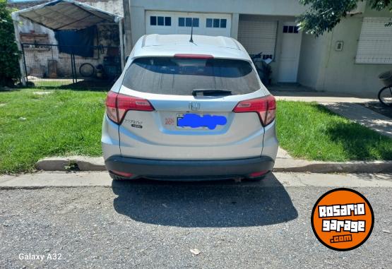 Camionetas - Honda Hrv lx 2015 Nafta 198000Km - En Venta