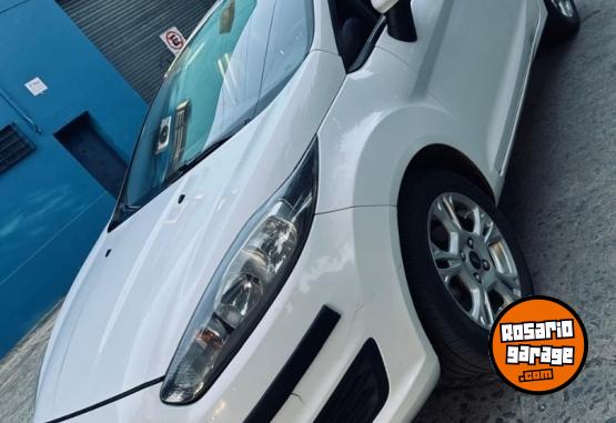 Autos - Ford FIESTA S PLUS 2015 Nafta 88400Km - En Venta