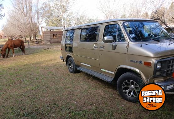 Clásicos - Chevrolet Chevy Van americana - En Venta