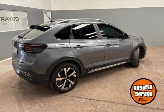 Autos - Volkswagen Nivus Highline 2021 Nafta 40000Km - En Venta