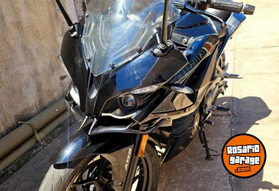 Motos - Bajaj 200 2016 Nafta 11111Km - En Venta