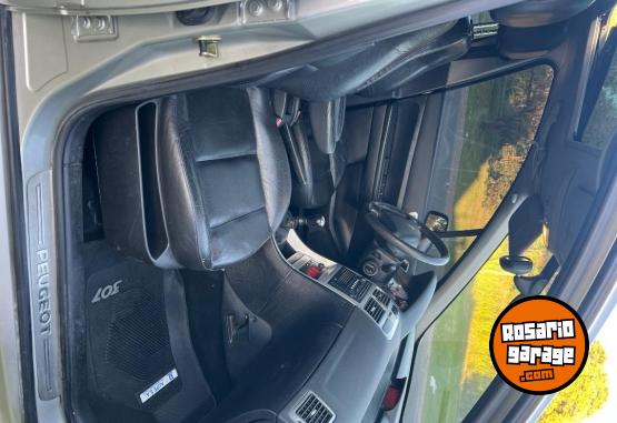 Autos - Peugeot 307 2006 Nafta 152000Km - En Venta