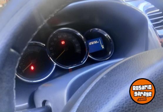 Autos - Renault LOGAN PRIVILEGE 1.6 16V. 2016 Nafta 122458Km - En Venta