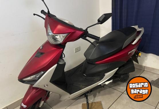 Motos - Zanella Sryler rs 150 2024 Nafta 1900Km - En Venta